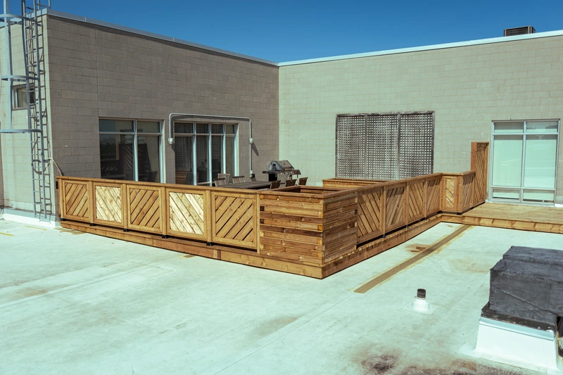 Urban <span class="yellow-text">roof design</span>